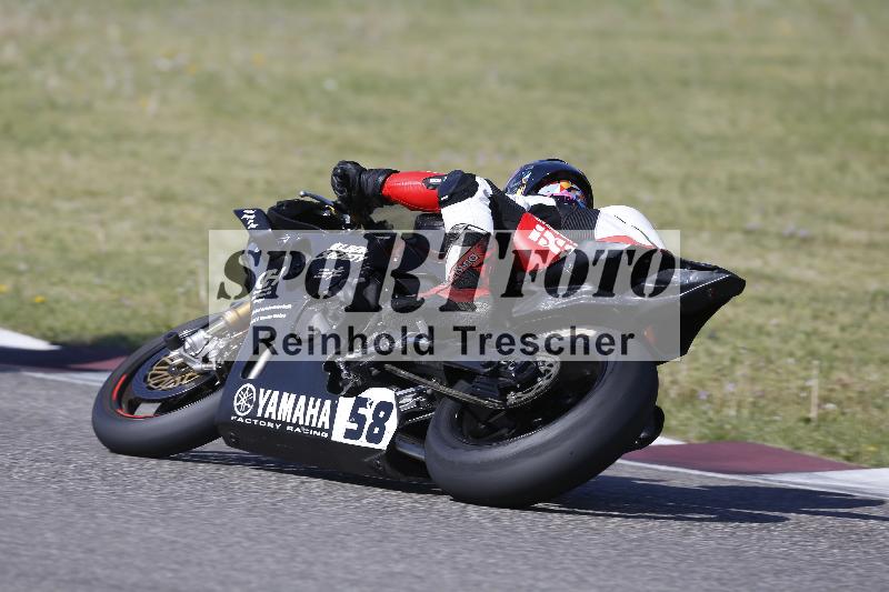 /10 20.04.2026  Pluess Moto Sport ADR/Freies Fahren/58